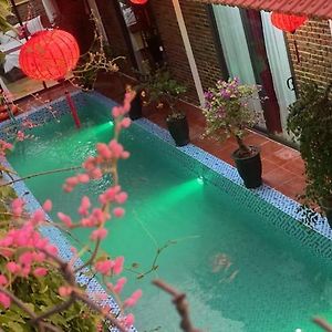 King Room Pool View